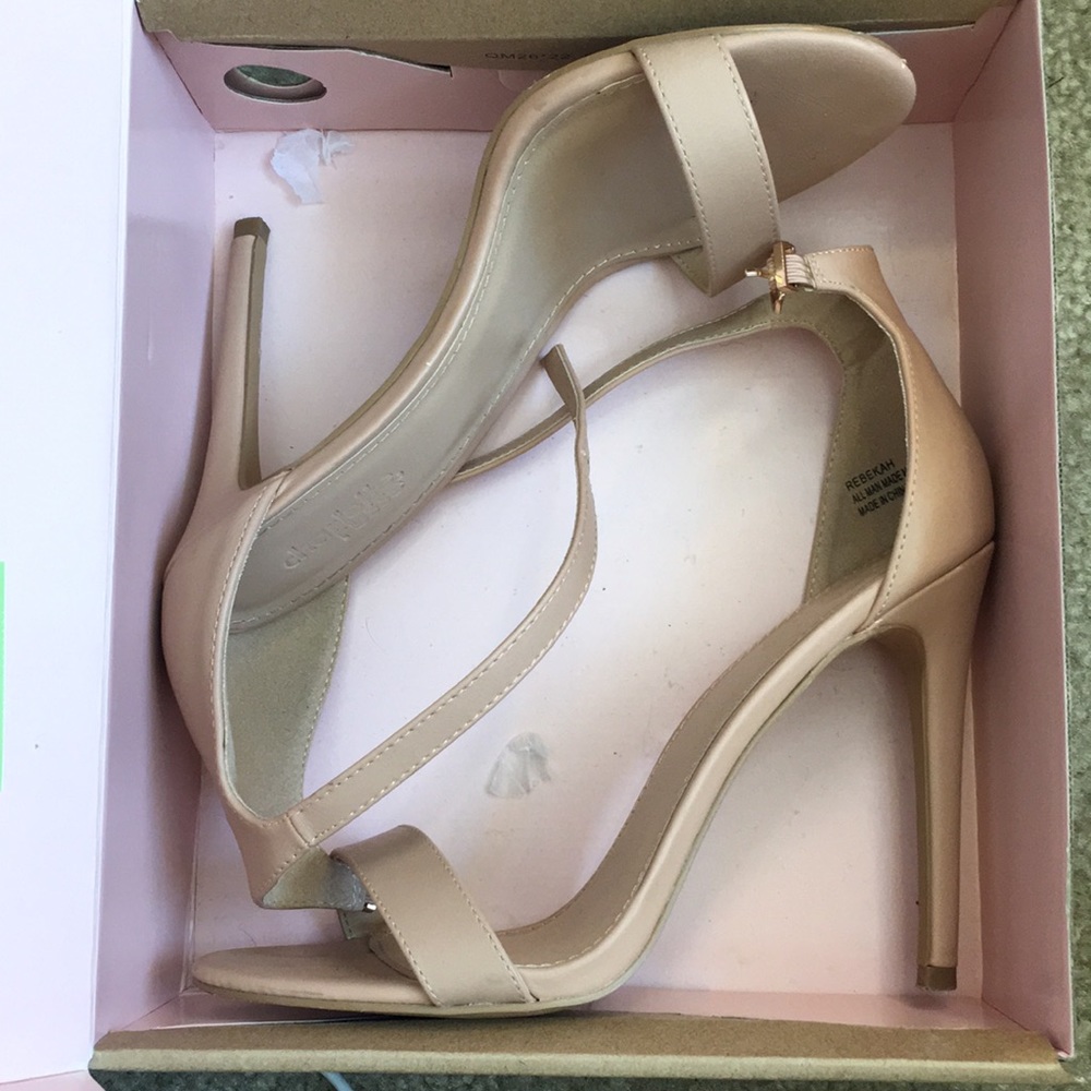 Charlotte Russe Rebekah Heels Size 8